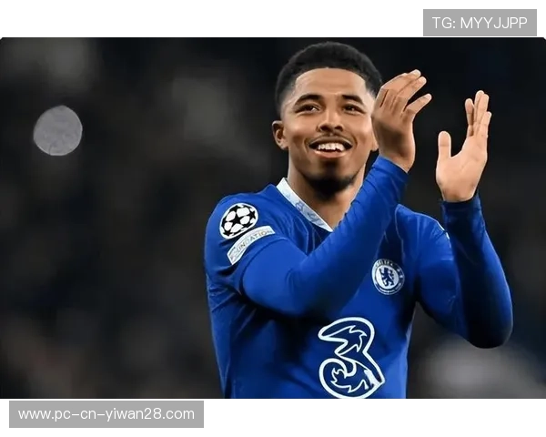 足球球星的自我毁灭之路：从荣耀到堕落的沉沦与反思